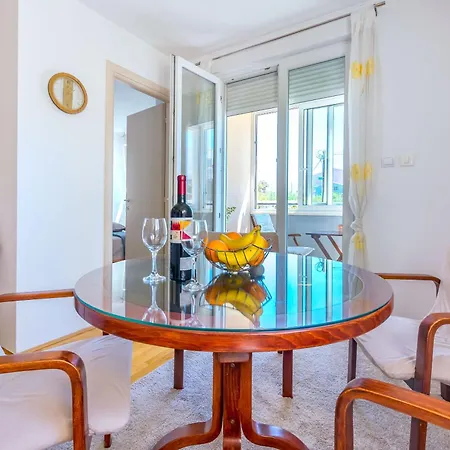 Apartman Tino